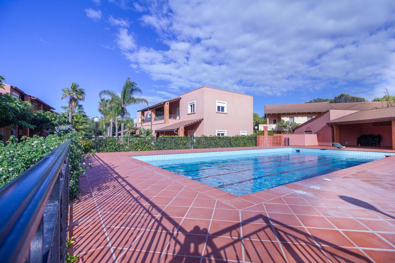 Residence Del Mare Casesicule Санта-Марія-дель-Фокалло Екстер'єр фото