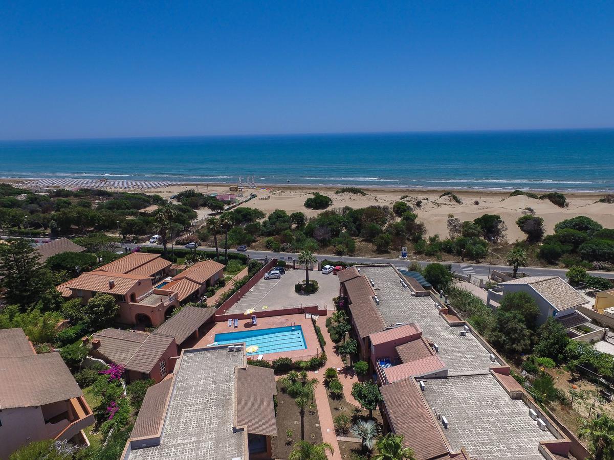Residence Del Mare Casesicule Санта-Марія-дель-Фокалло Екстер'єр фото