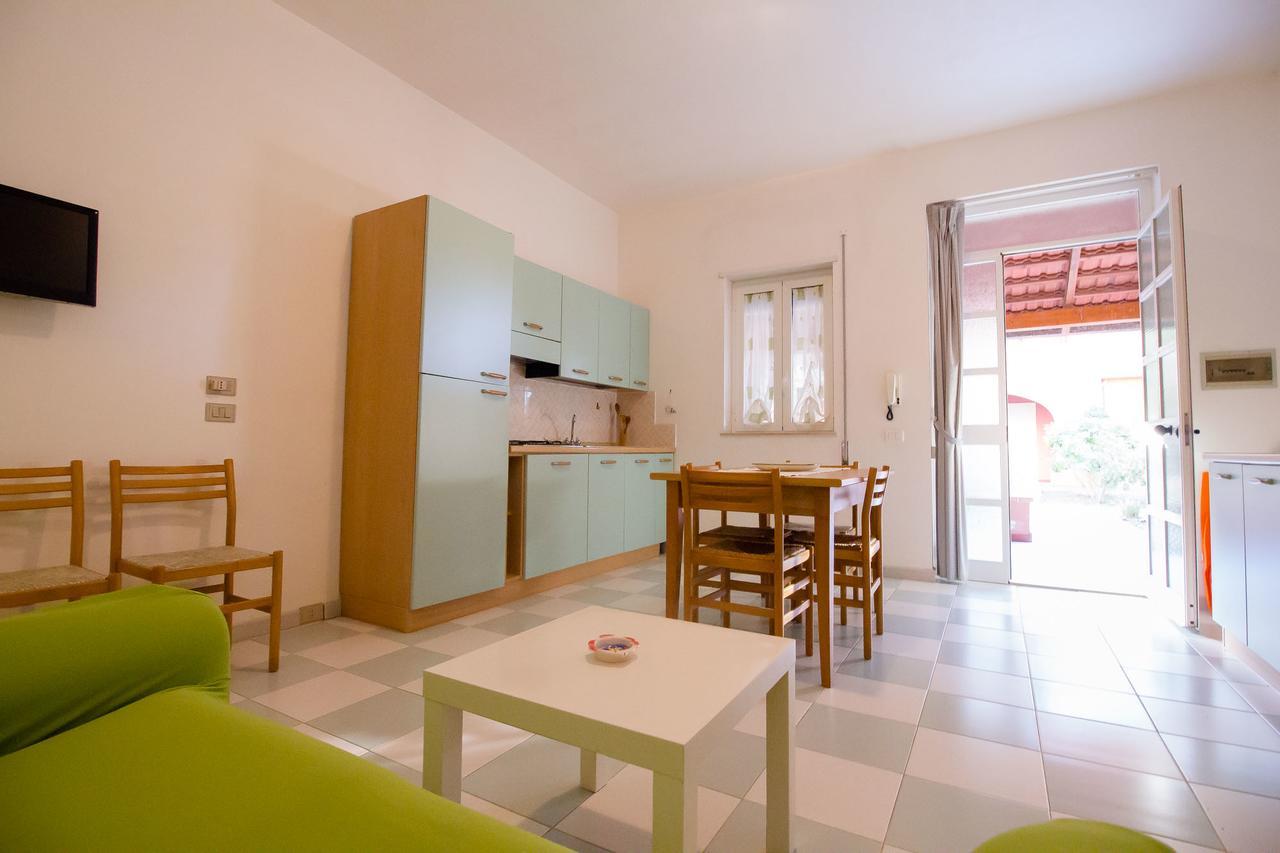 Residence Del Mare Casesicule Санта-Марія-дель-Фокалло Екстер'єр фото