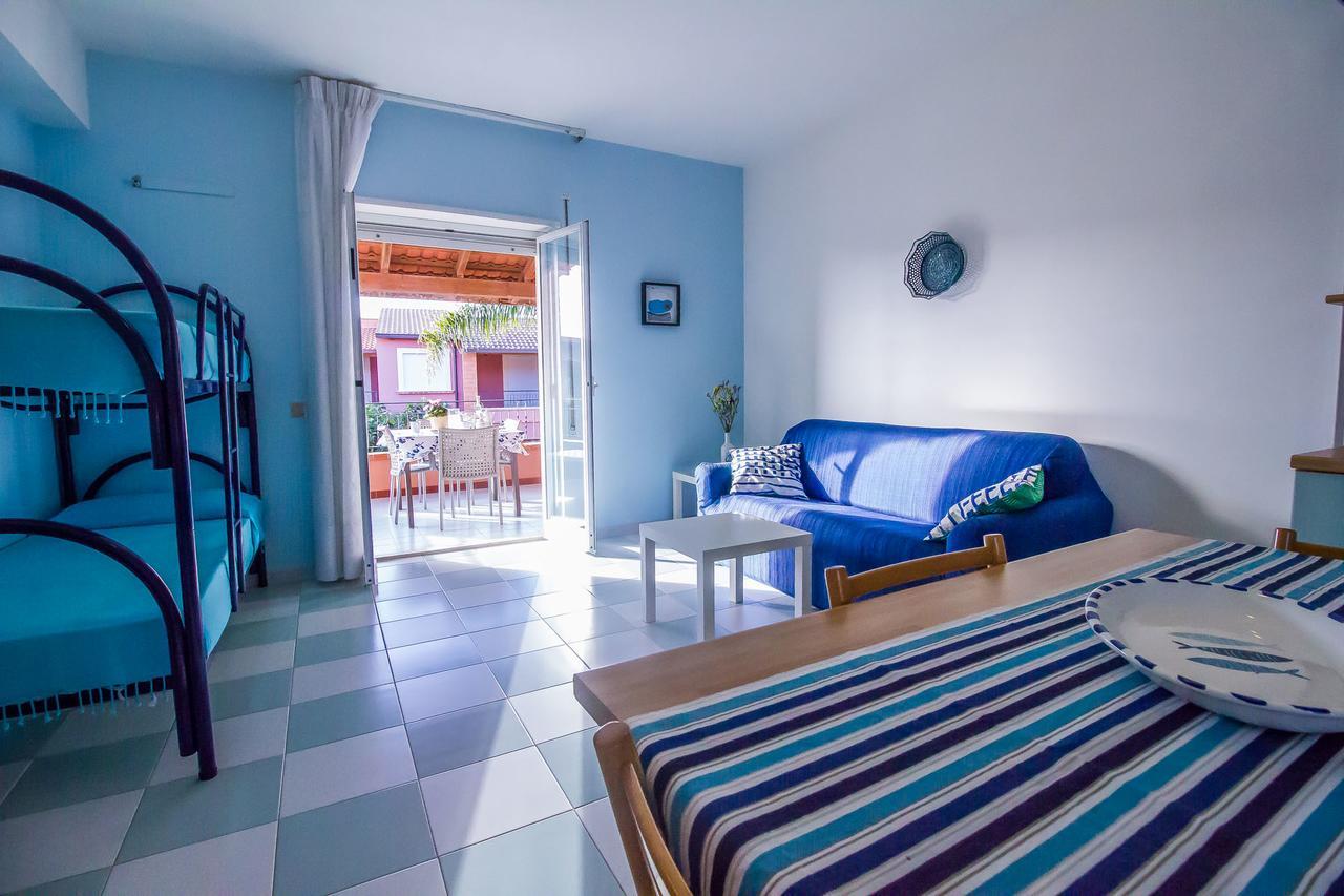 Residence Del Mare Casesicule Санта-Марія-дель-Фокалло Екстер'єр фото