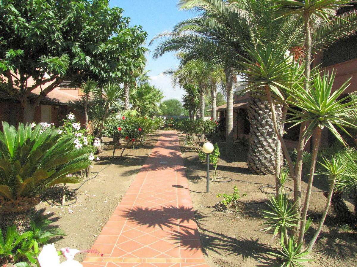 Residence Del Mare Casesicule Санта-Марія-дель-Фокалло Екстер'єр фото