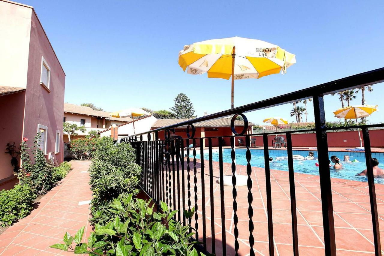 Residence Del Mare Casesicule Санта-Марія-дель-Фокалло Екстер'єр фото