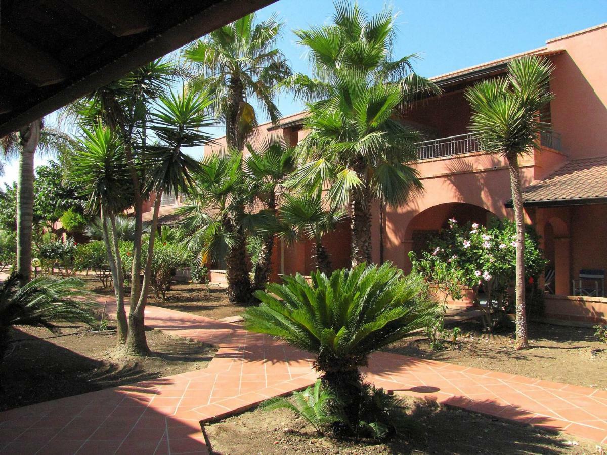 Residence Del Mare Casesicule Санта-Марія-дель-Фокалло Екстер'єр фото